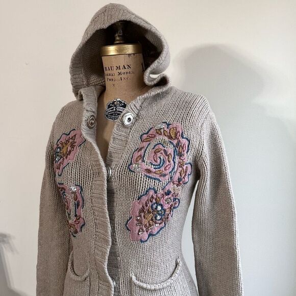 Julie Fagerholt, Heartmade Hooded Beige embellished Wool Angora Cardigan Size S - Picture 7 of 16